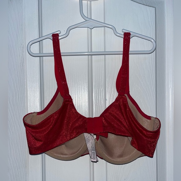 Red Sparkly Victoria's Secret Bra (36C) - Picture 2 of 5